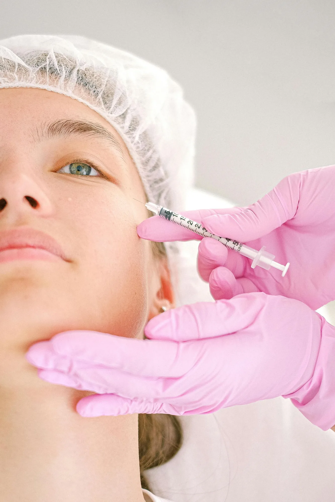 Aesthetic treatment setting